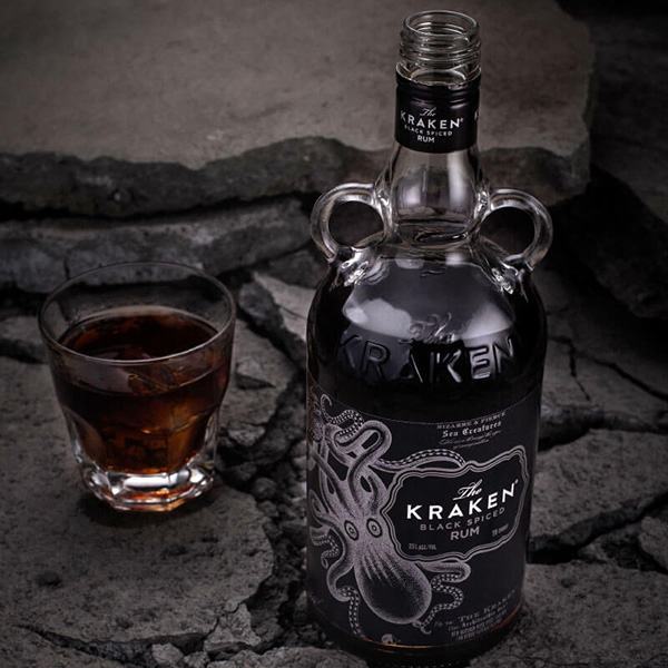 Rượu rum Kraken