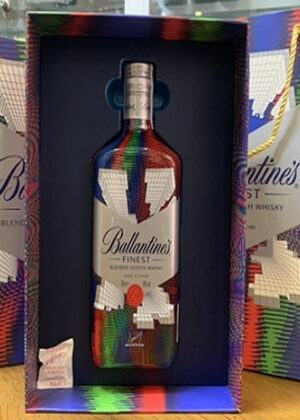 Ballantine's Finest Demsky - Hộp Quà Tết 2023