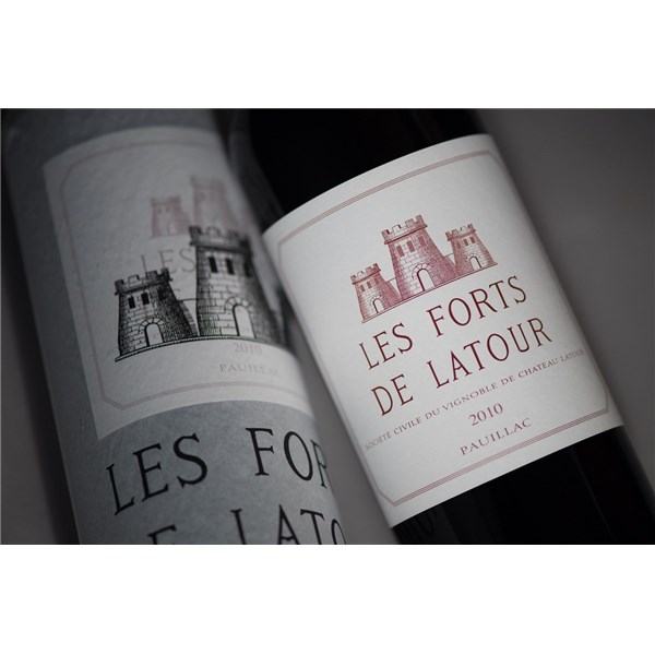 Rượu vang Pháp Les Forts de Latour 2010