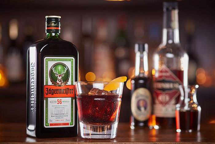 Cách pha rượu Jagermeister