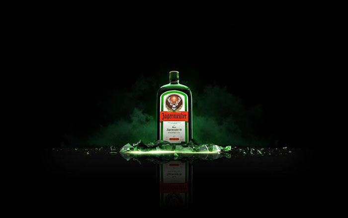 Rượu Jagermeister 1L giá bao nhiêu?