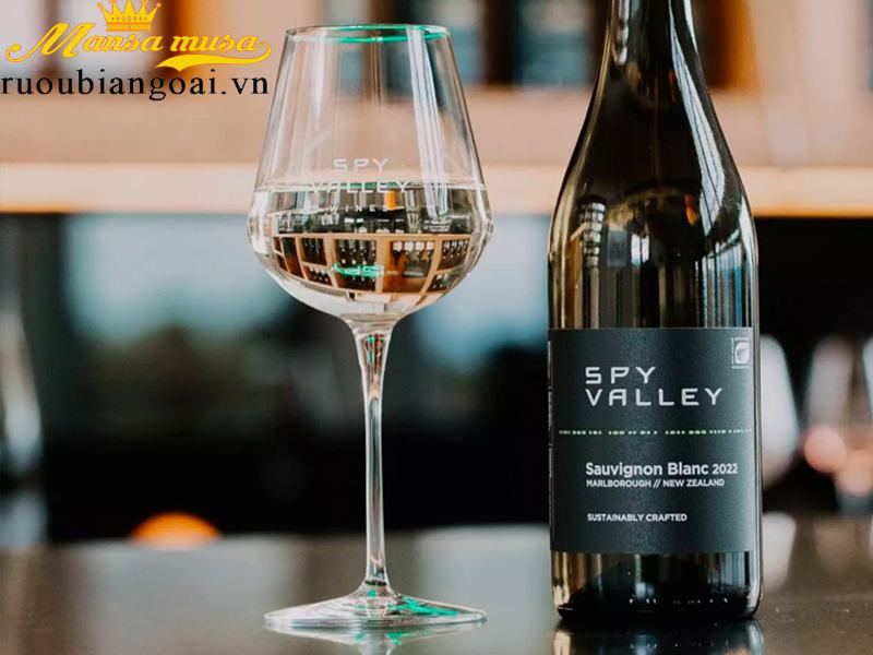 new zealand spy valley sauvignon blanc