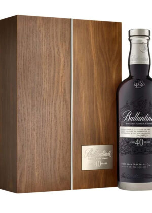 Rượu Ballantine's 40 Year Old