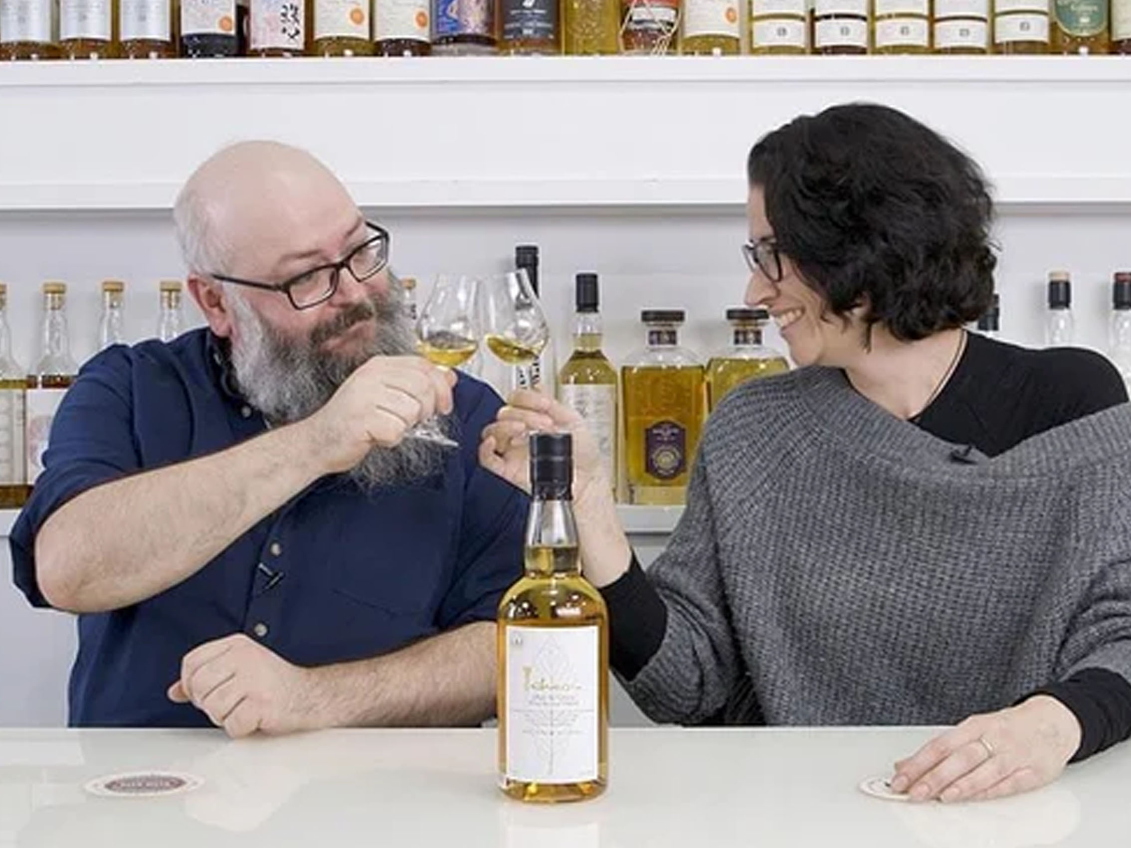 rượu whisky ichiro's malt & grain