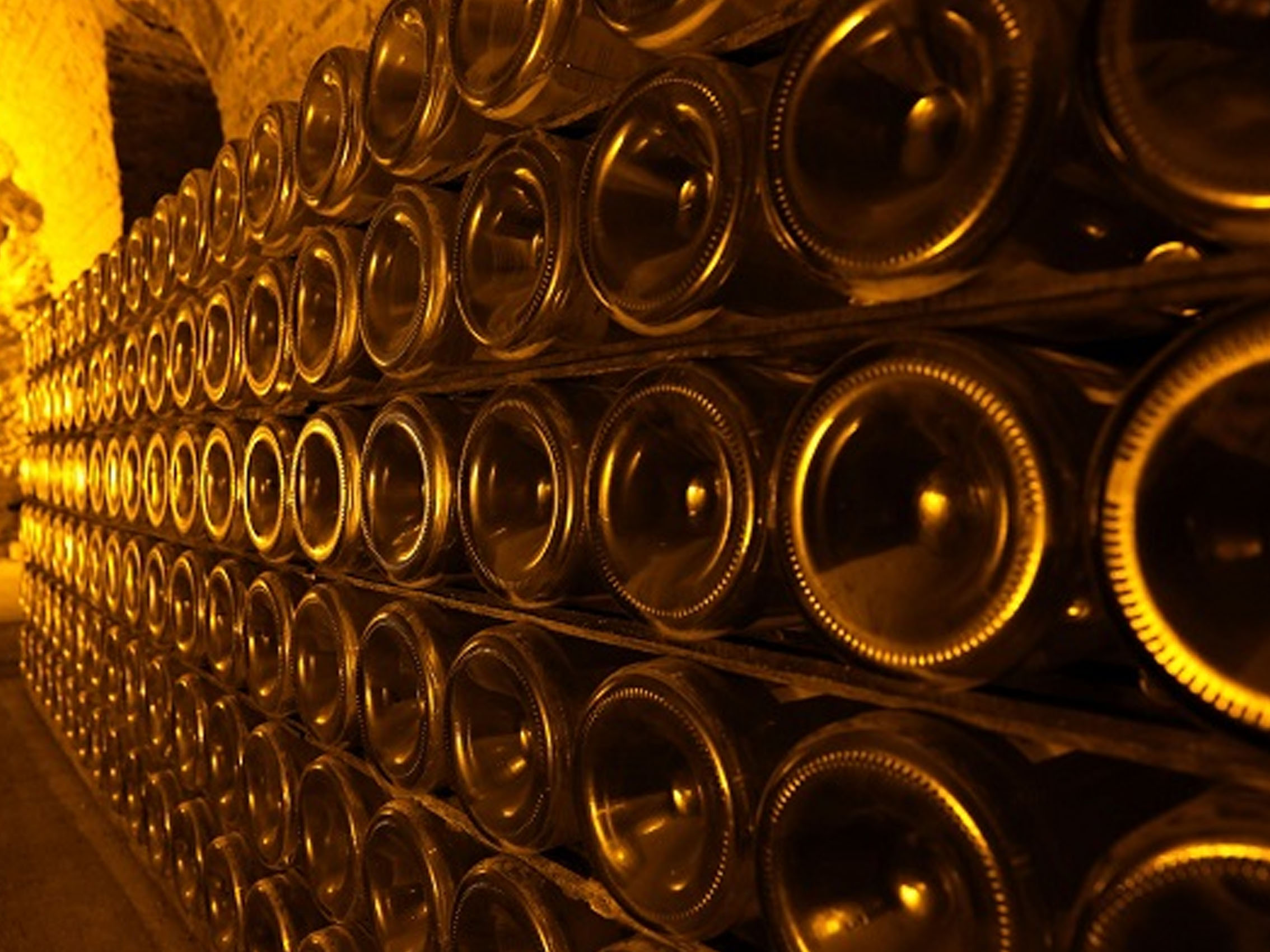 rượu champagne charles de cazanove vintage