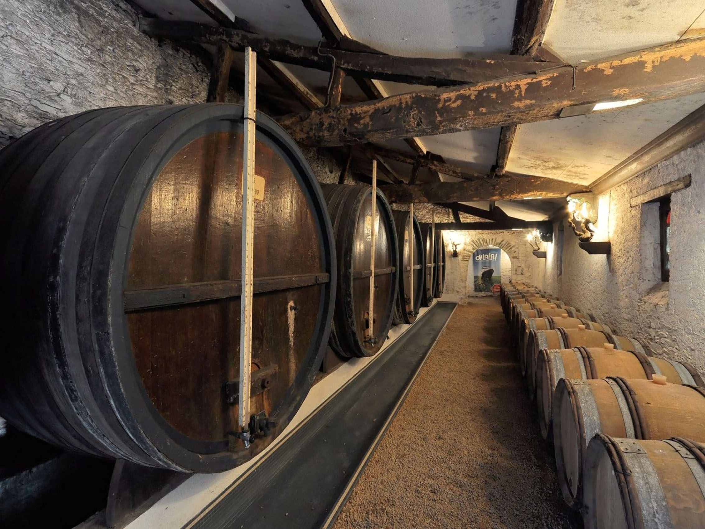 rượu vang château du domaine de l'eglise 2011