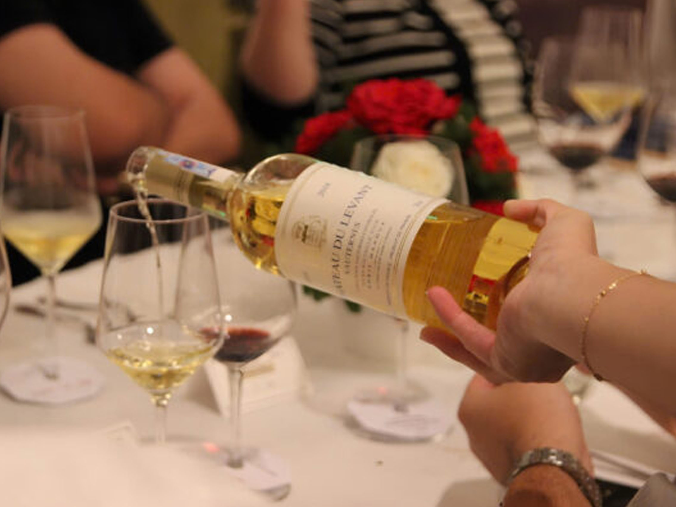 rượu vang château du levant