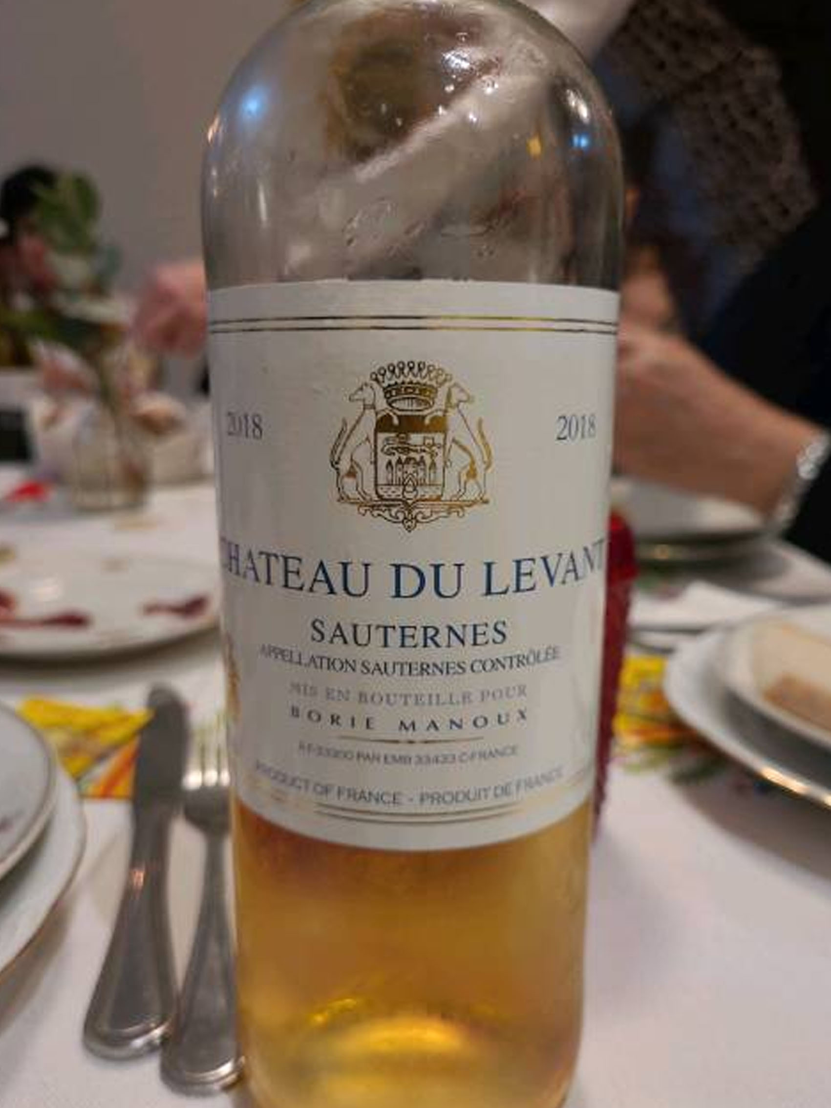 rượu vang château du levant