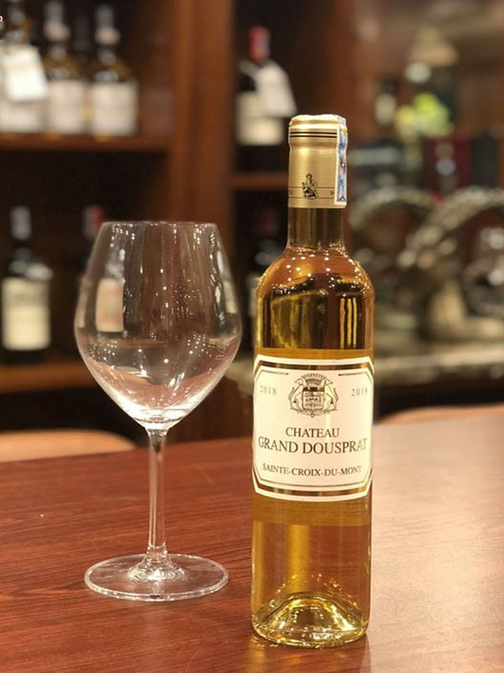 rượu vang château grand dousprat