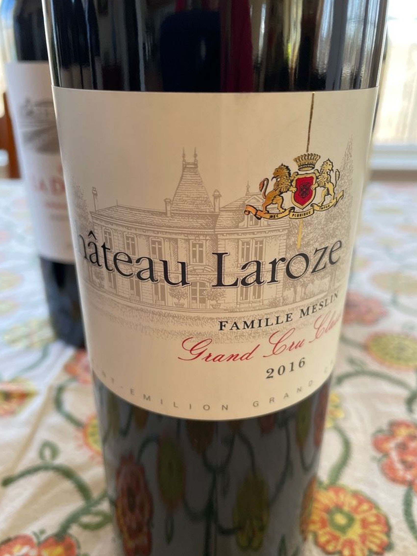 rượu vang château laroze saint émilion grand cru classé 2016