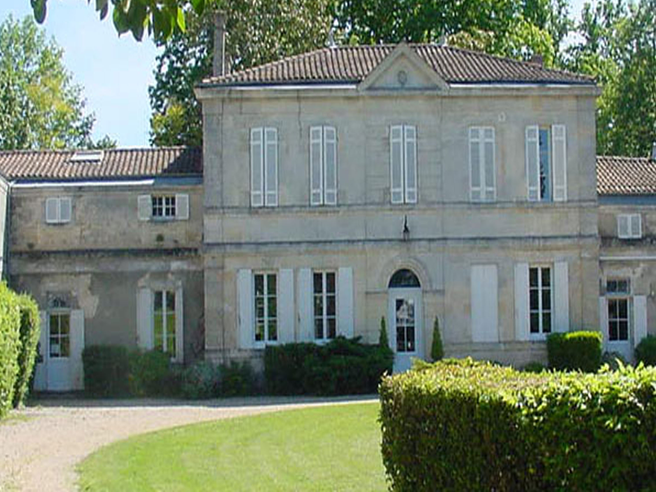 rượu vang château l'escart biodynamic