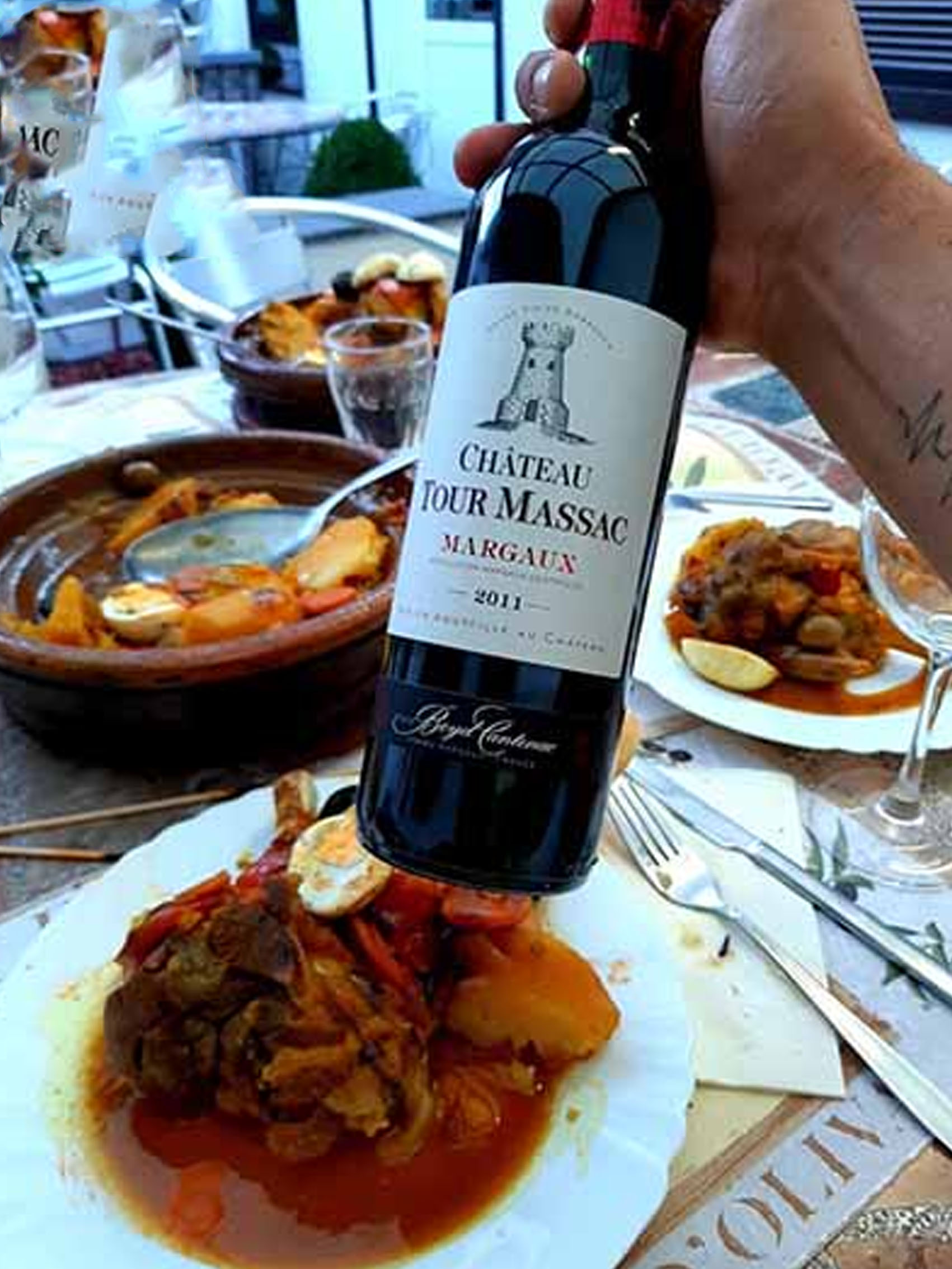 rượu vang château tour massac