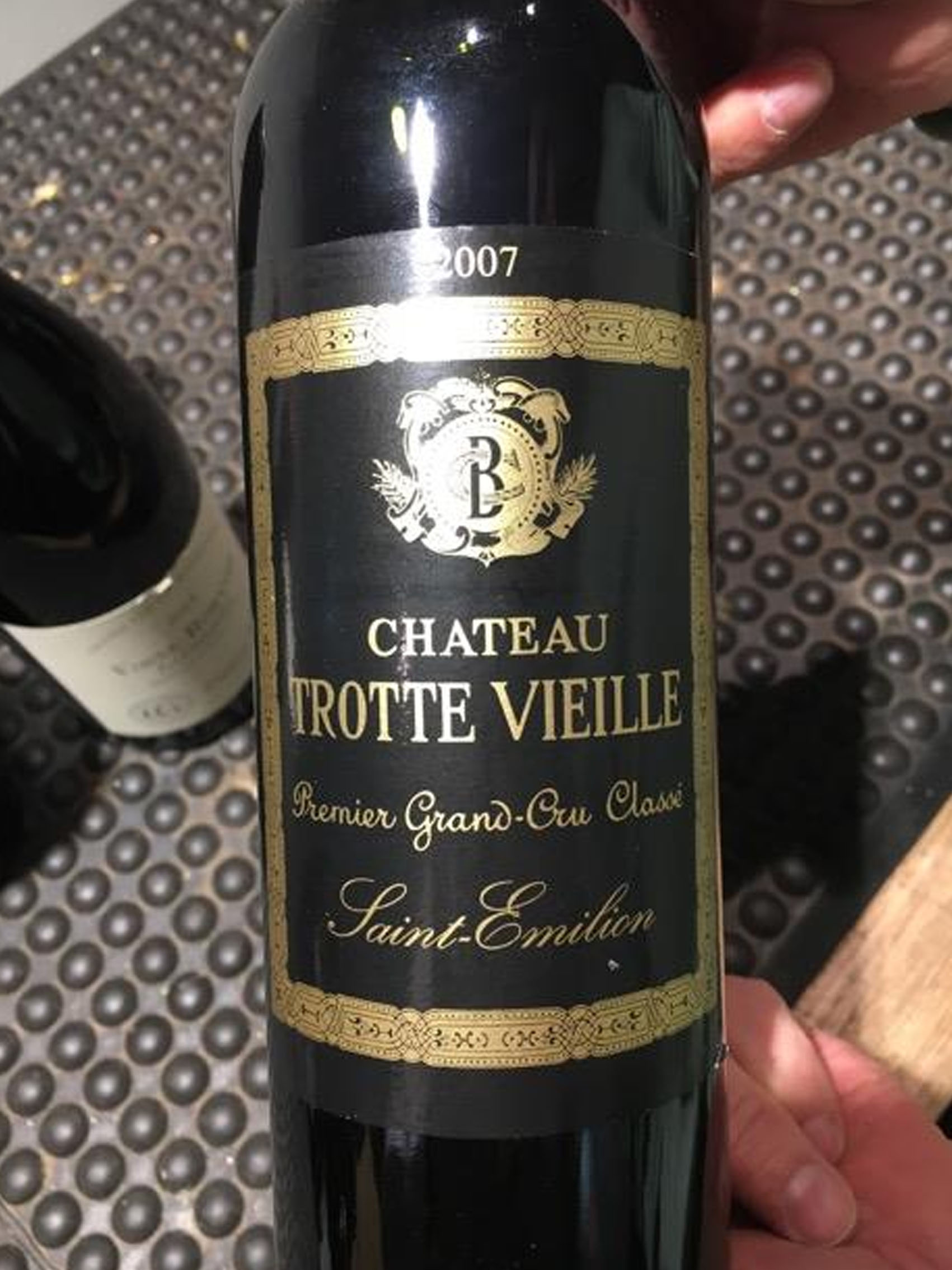 rượu vang château trotte vieille 2007