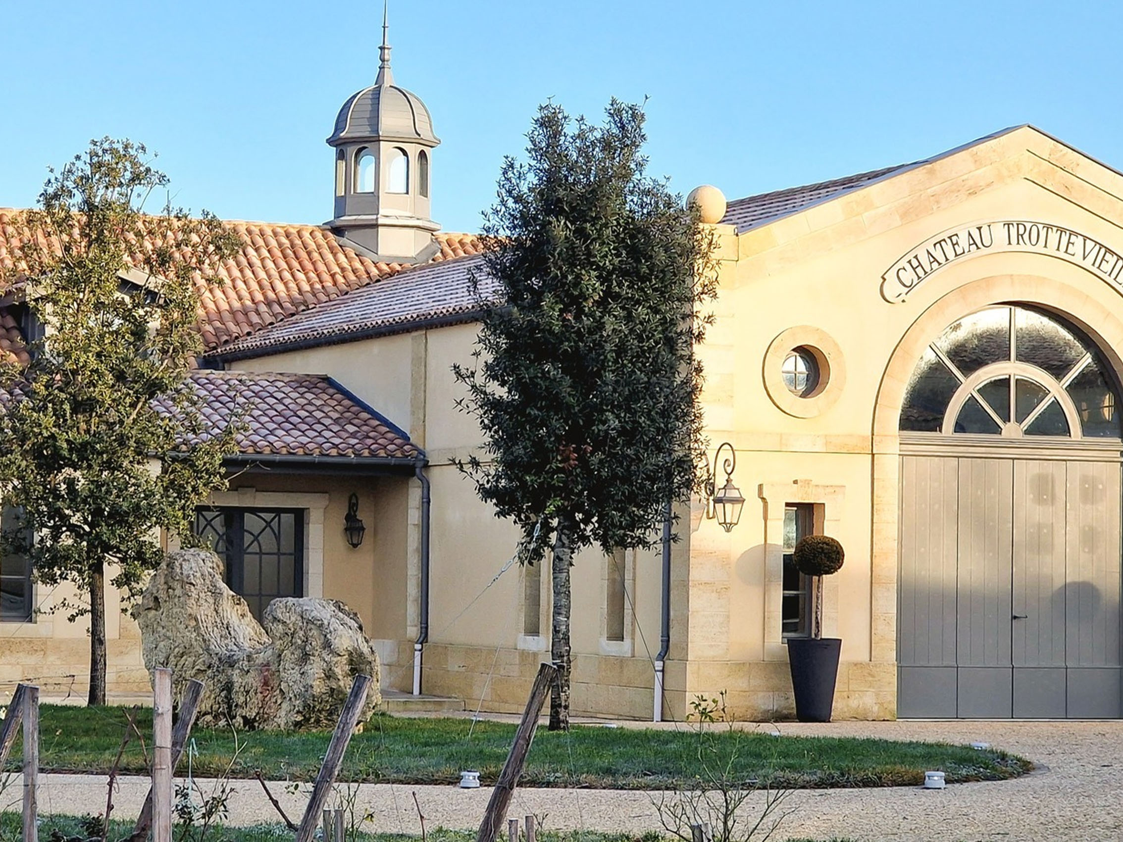 rượu vang château trotte vieille 2007