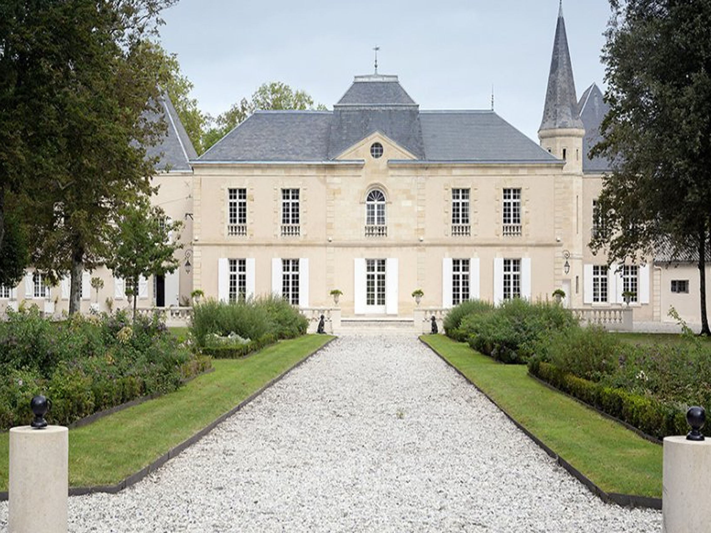 rượu vang les hauts de lynch moussasrượu vang les hauts de lynch moussas