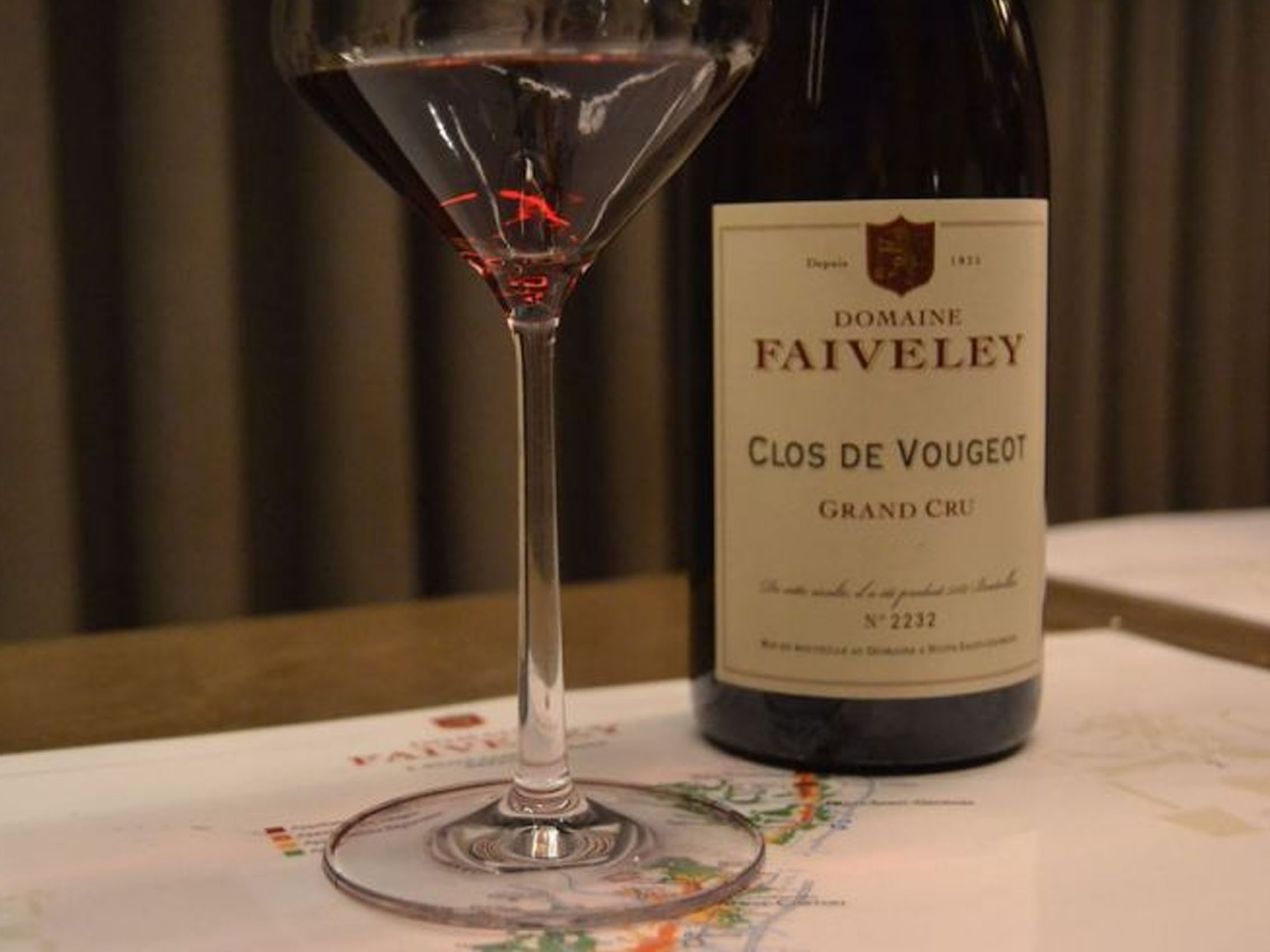rượu vang domaine faiveley clos-de-vougeot grand cru 2009