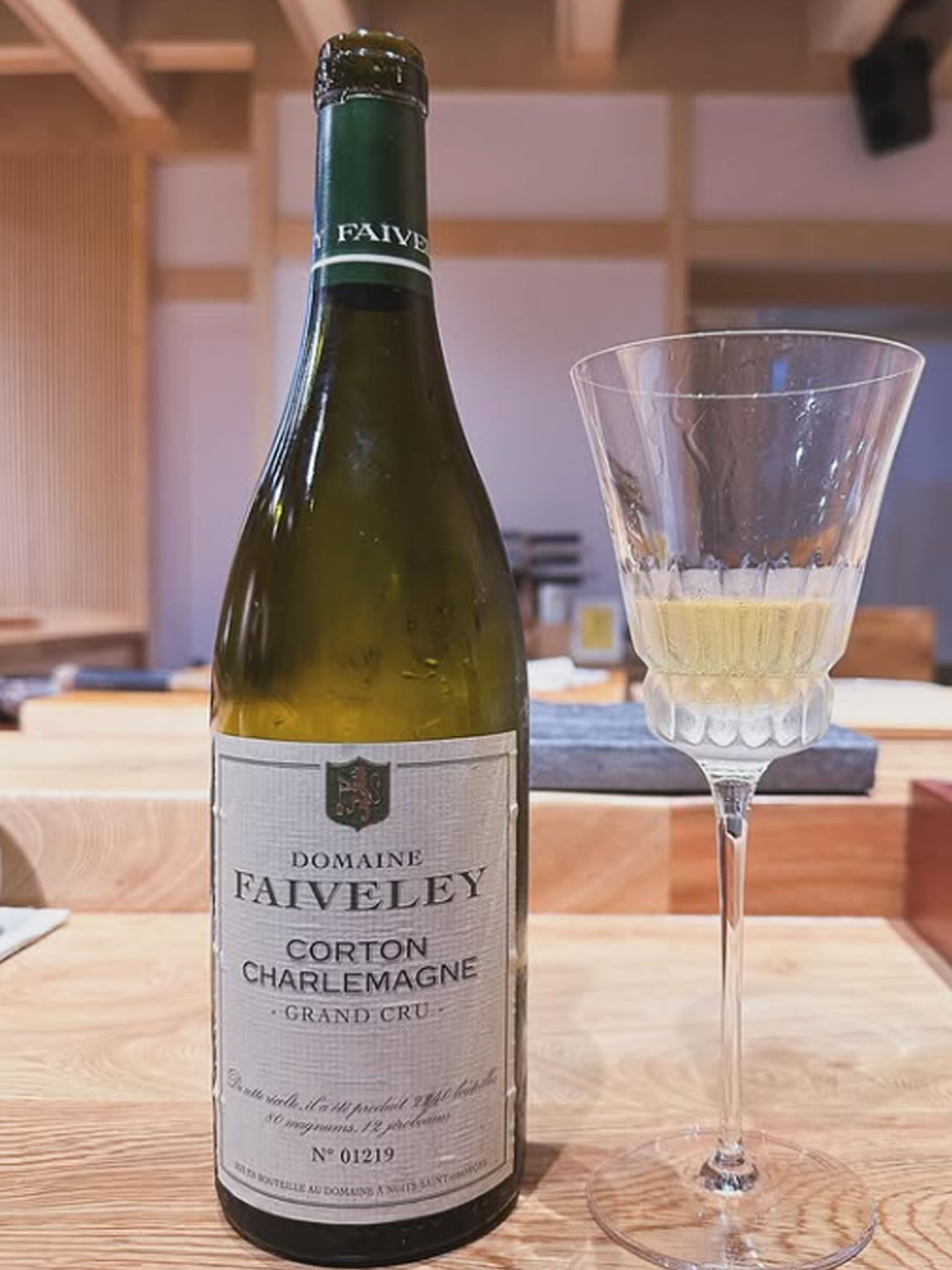 rượu vang domaine faiveley corton-charlemagne grand cru 2021