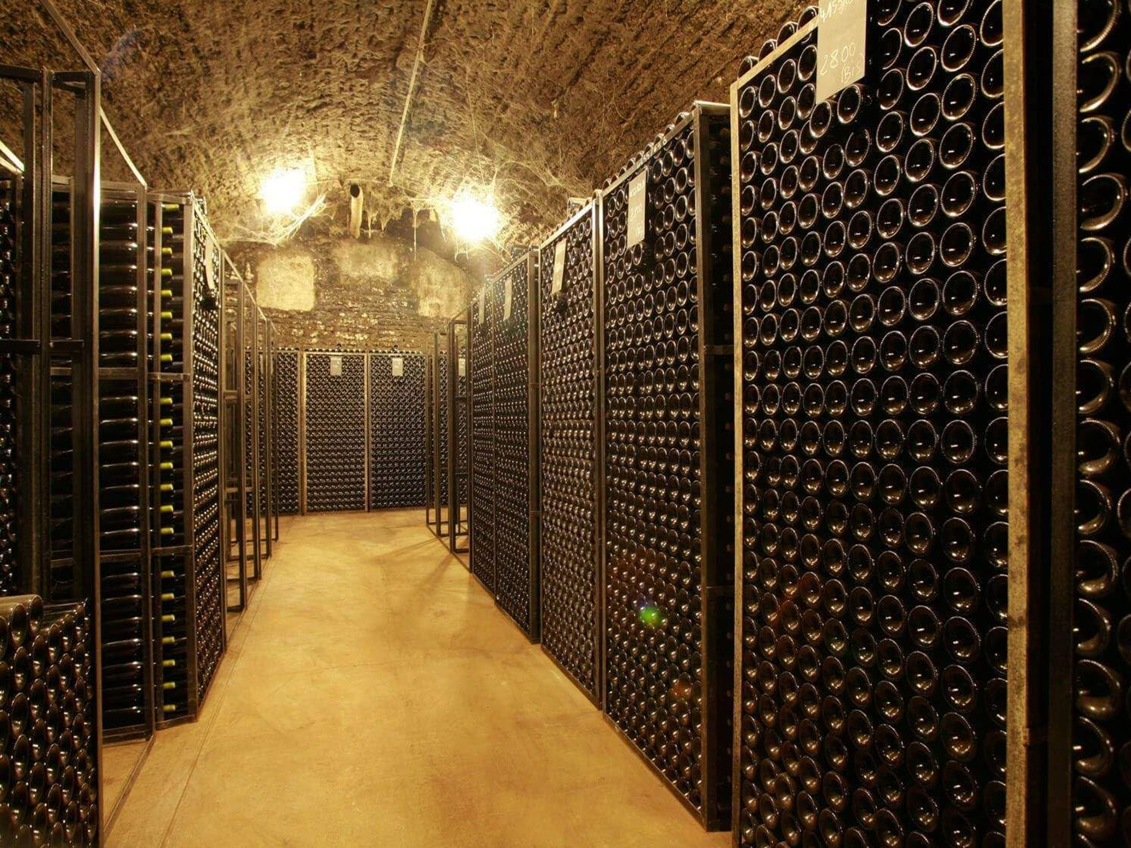 rượu vang domaine faiveley corton clos des cortons faiveley grand cru monopole 1999