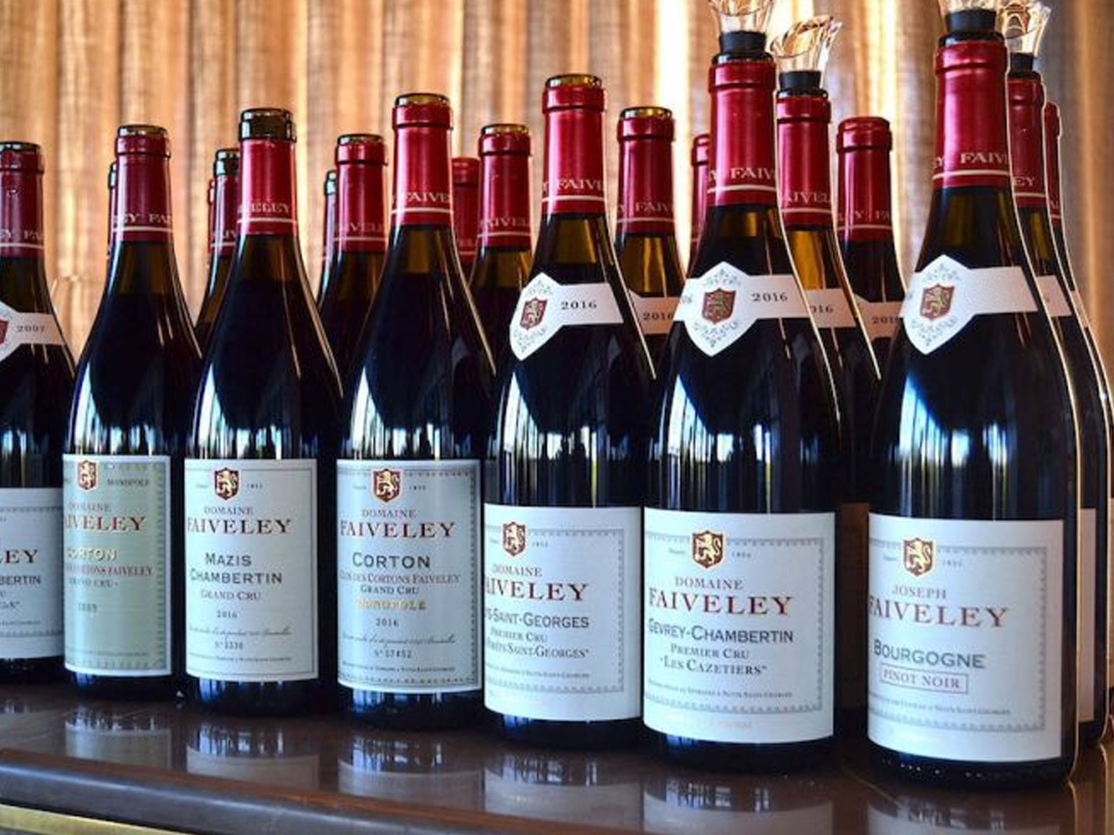 rượu vang domaine faiveley gevrey chambertin premier cru les cazetiers