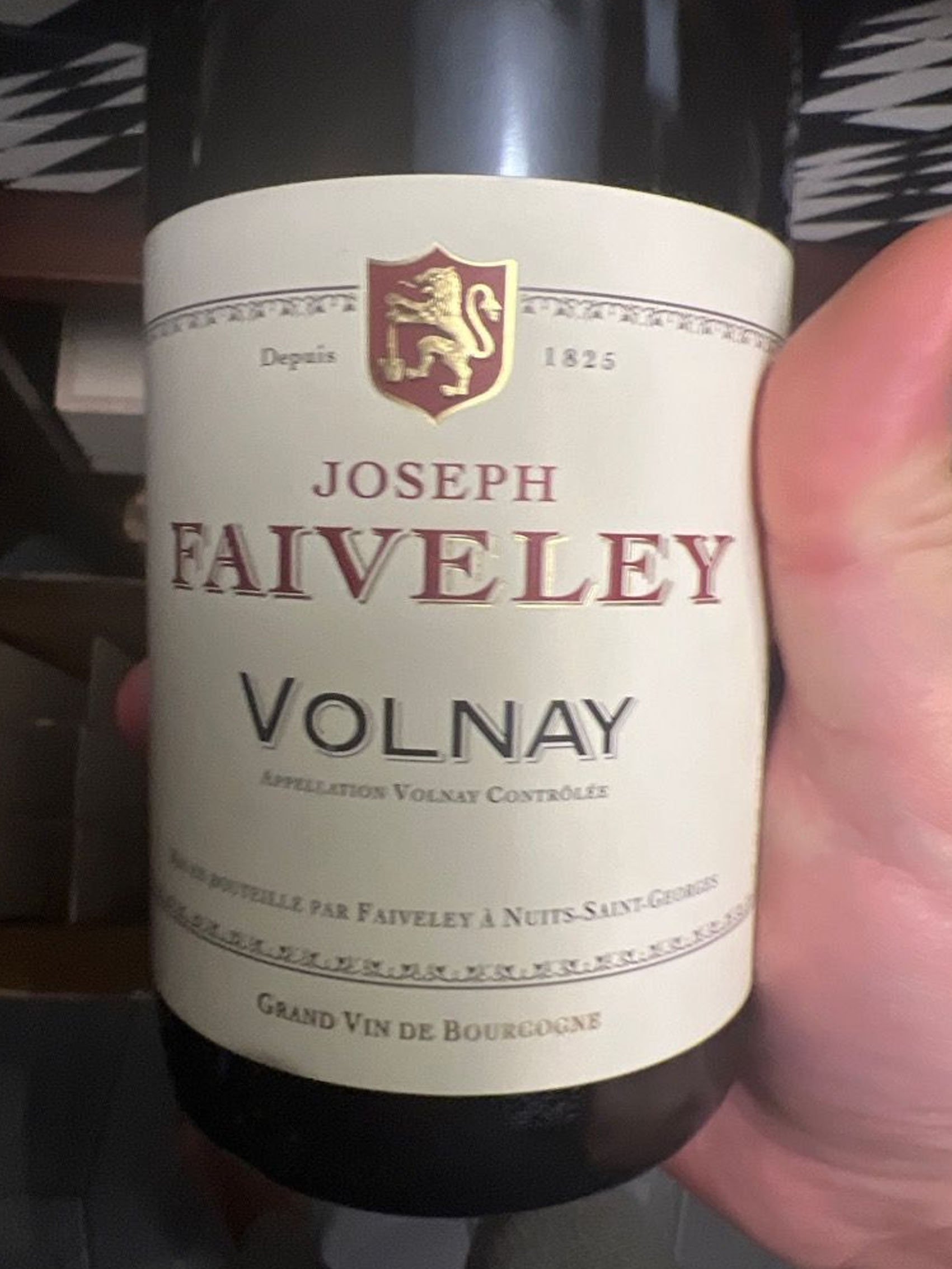 rượu vang joseph faiveley volnay