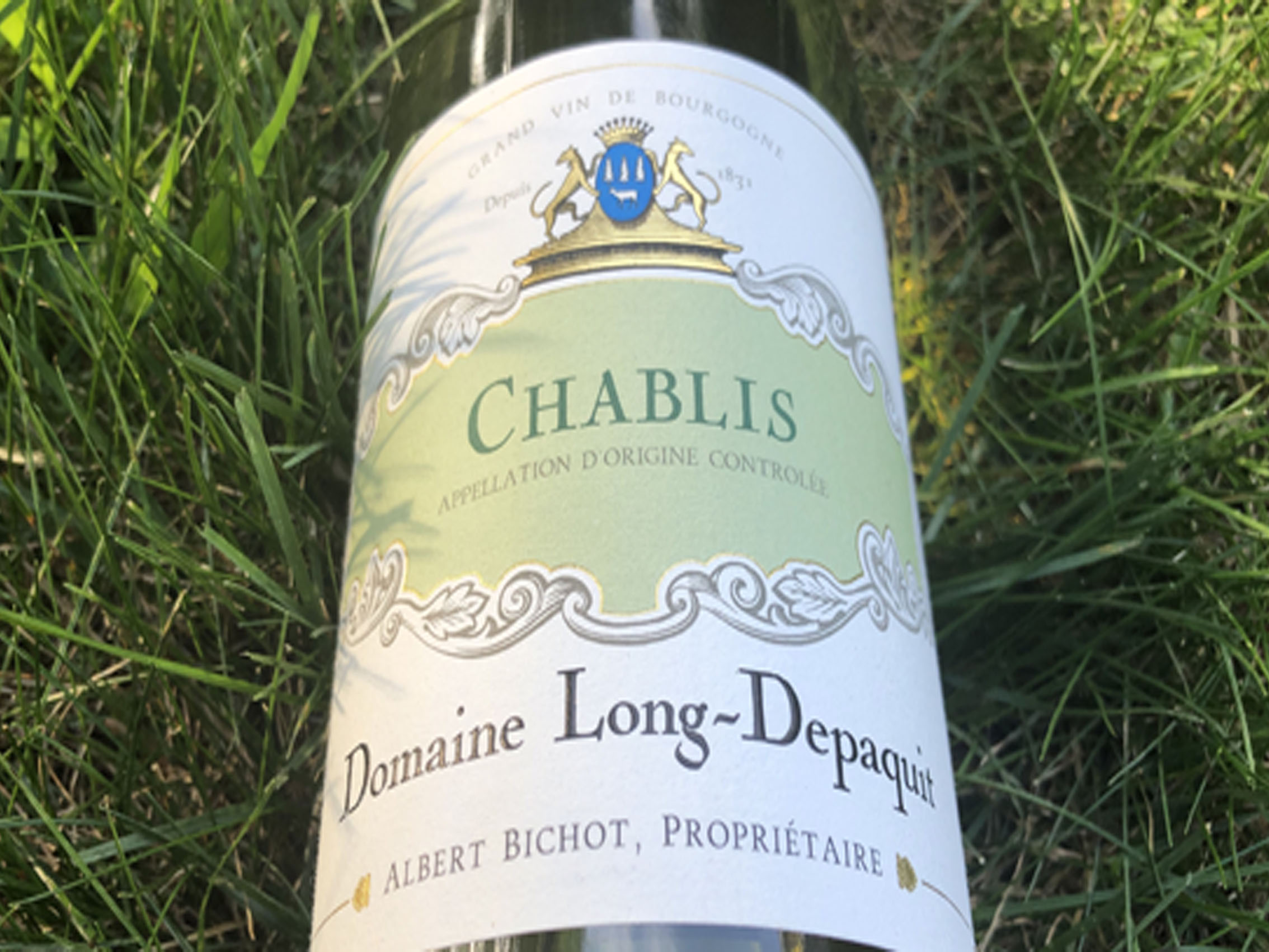 rượu vang pháp albert bichot domaine long-depaquit chablis 2015