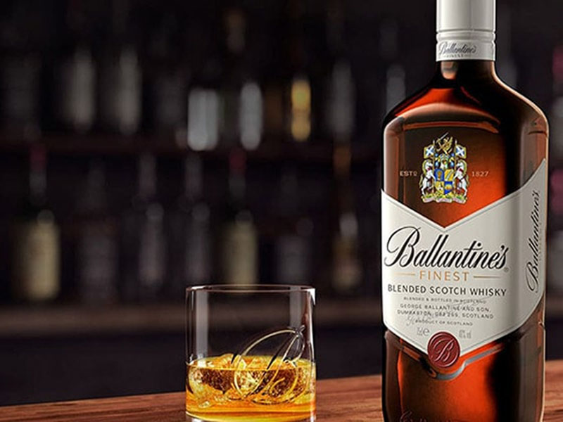 rượu whisky ballantines finest 750ml