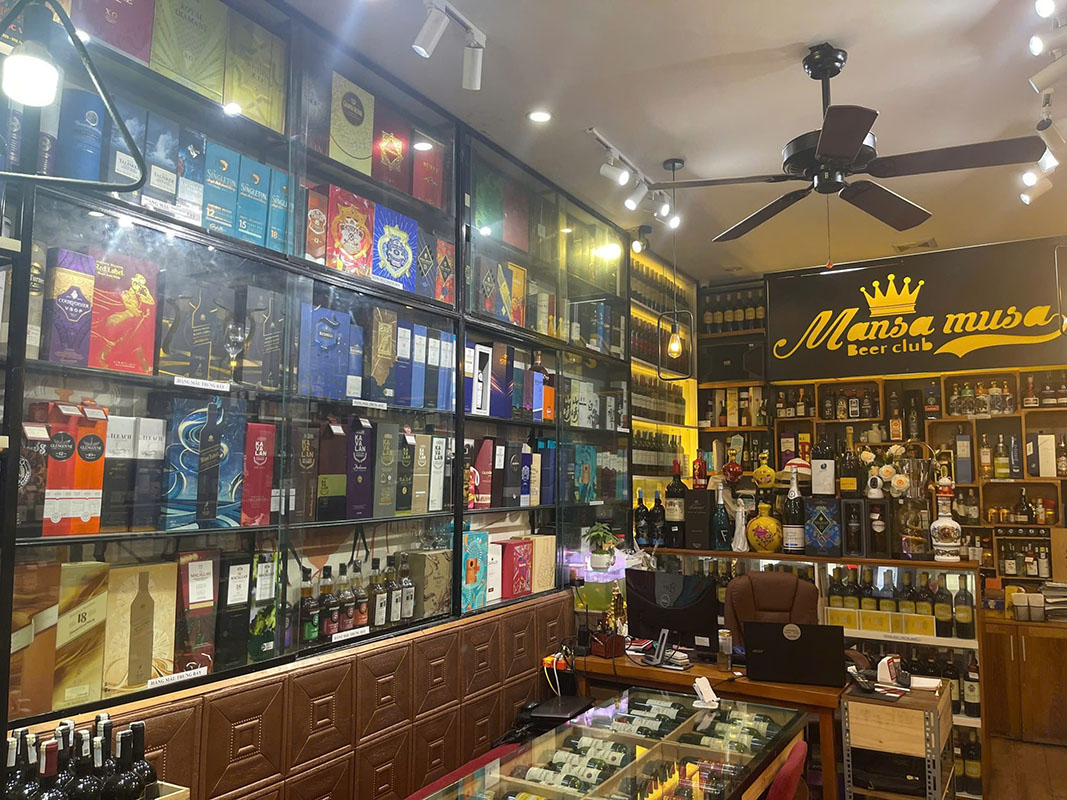 Giá rượu Chivas 18 hộp quà