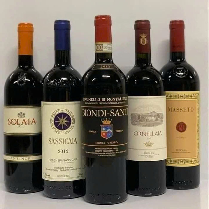 Giá rượu vang đỏ ý