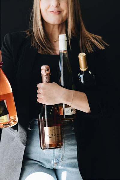 Phụ nữ nên uống rượu vang vào lúc nào