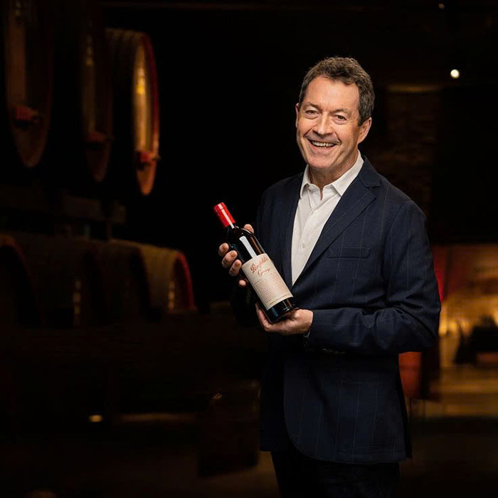 Rượu vang đỏ mừng 30/4: Nâng ly tự hào dân tộc