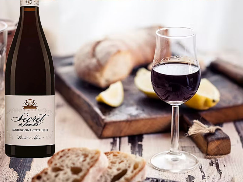 rượu vang pháp albert bichot bourgogne pinot noir cote d'or secret de famille 2017