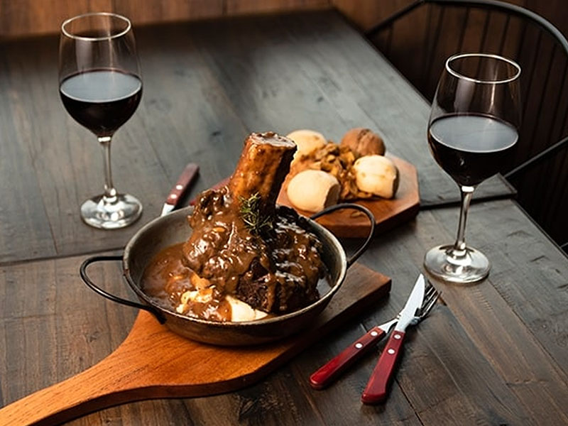 rượu vang pháp château lynch moussas 2017