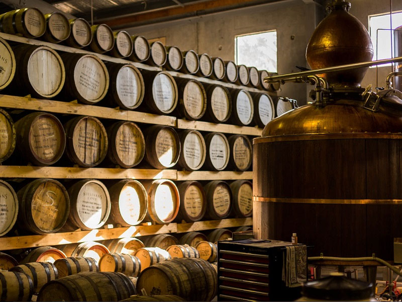 rượu whiskey kyoto nishijin ori aka- red 