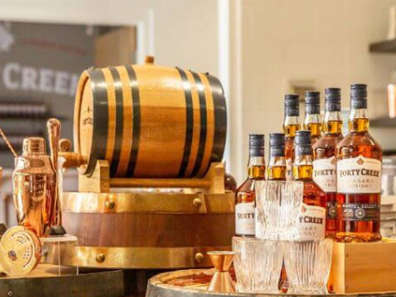 rượu whisky forty creek niagara barrel select