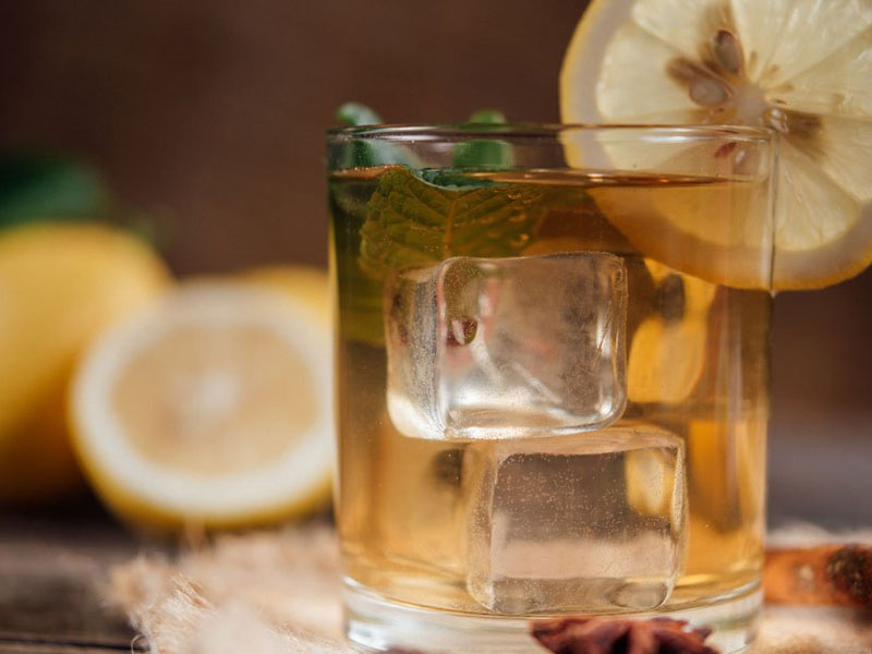 rượu whisky nhật nikka black clear