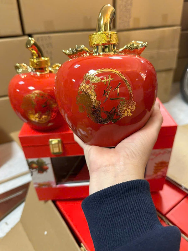 rượu whisky táo nhật bản