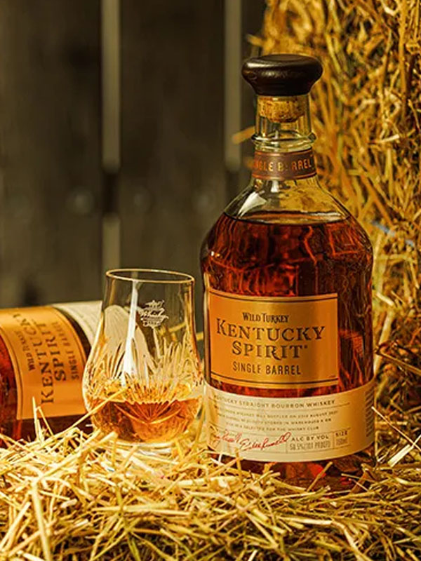 rượu whisky wild turkey kentucky spirit