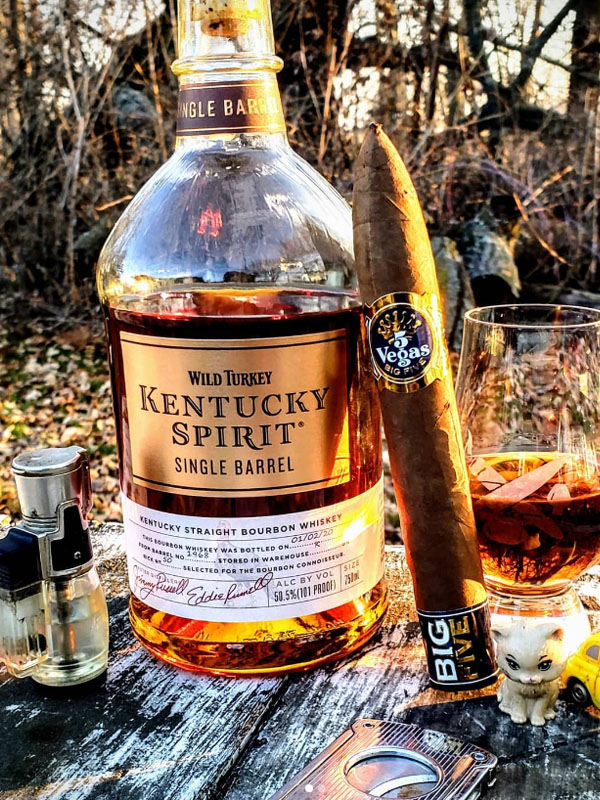 rượu whisky wild turkey kentucky spirit