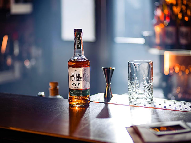 rượu whisky wild turkey rye