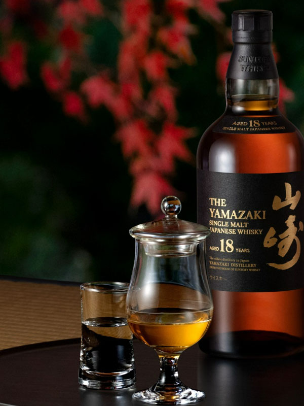rượu whisky yamazaki 18 năm 