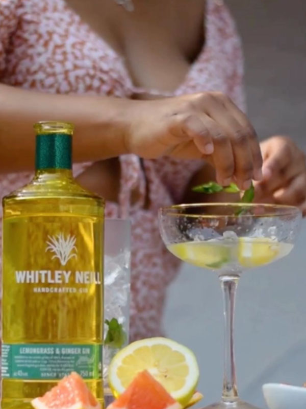 rượu whitley neill lemongrass-ginger gin