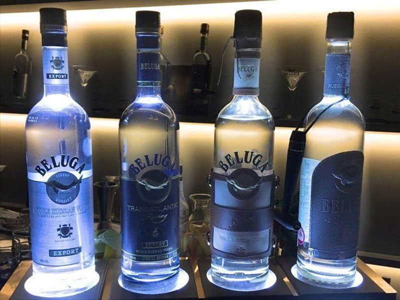 Bí quyết chọn rượu vodka nga chuẩn vị từ chuyên gia Bí quyết chọn rượu vodka nga chuẩn vị từ chuyên gia