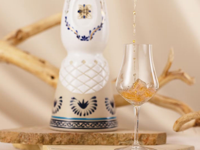 rượu tequila clase azul anejo