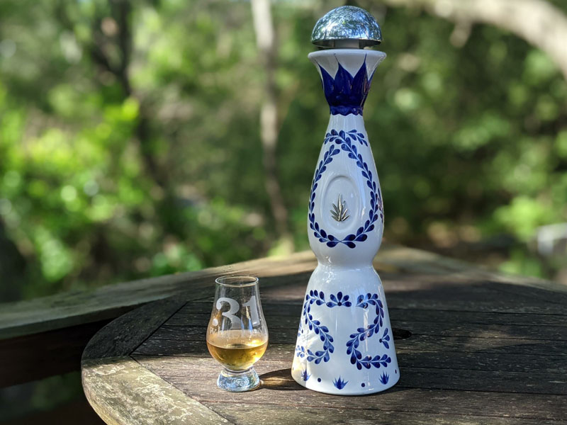 rượu tequila clase azul reposado