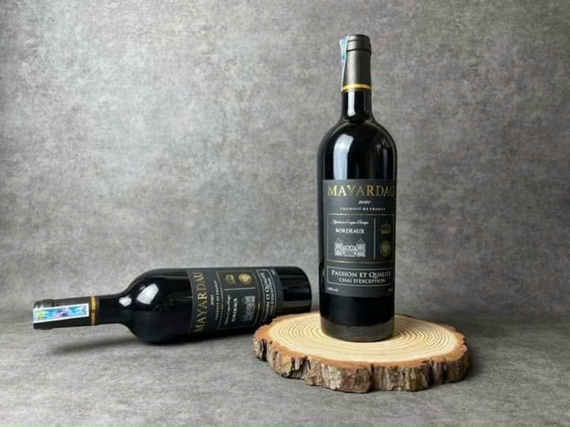 Rượu vang Mayardau Pháp có ngon không? Giá bao nhiêu?