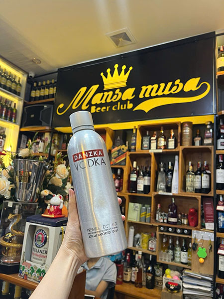  phân biệt vodka nhập khẩu và vodka nội địa