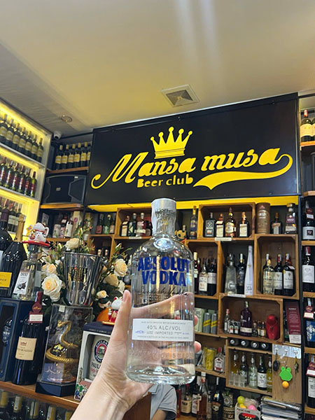  vodka nhập khẩu và vodka nội địa: đâu là sự khác biệt?