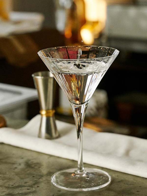 gin lady trieu - hoi an spice road gin