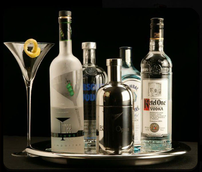 top 5 rượu vodka nga dưới 200k ngon nhất 2025