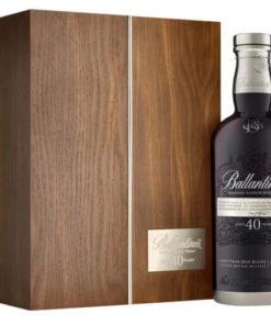 Ballantine’s 40 năm